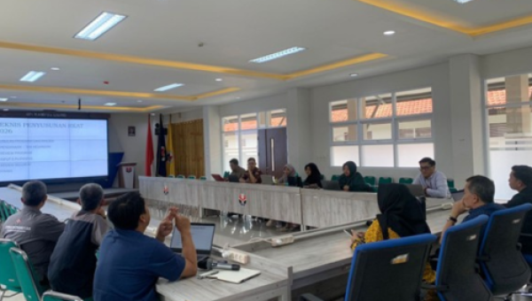 Koordinasi untuk Keberlanjutan: Rapat Pengelola Web dan Greenmetric, dalam mewujudkna SDGS 4 , 13